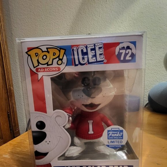 Icee Polar Bear Funko Shop Exclusive Funko Pop - Picture 1 of 6